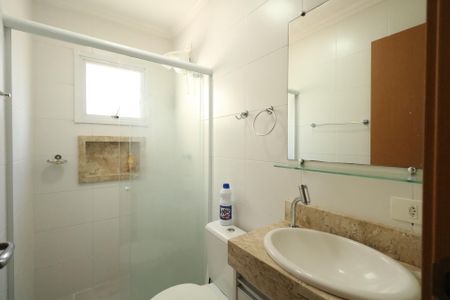 Apartamento para alugar com 70m², 2 quartos e 1 vagaBanheiro da Suíte