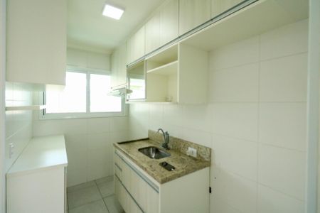 Apartamento para alugar com 70m², 2 quartos e 1 vagaCozinha