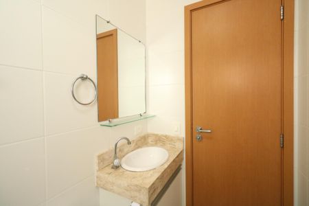 Apartamento para alugar com 70m², 2 quartos e 1 vagaBanheiro