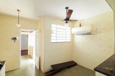 Casa à venda com 125m², 2 quartos e 1 vagaCozinha