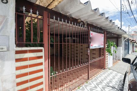 Casa à venda com 125m², 2 quartos e 1 vagaFachada