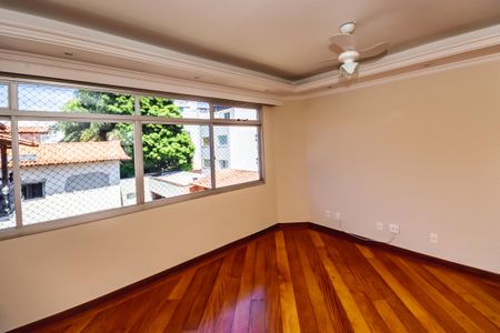 Apartamento para alugar com 3 quartos, 115m² em Planalto, Belo Horizonte