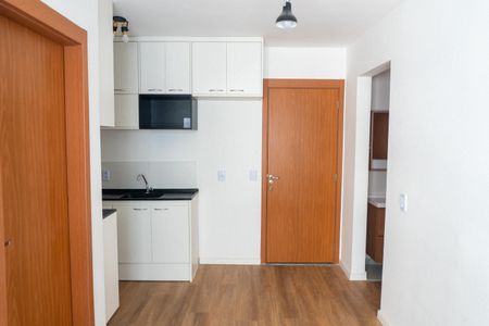 Sala de apartamento para alugar com 2 quartos, 33m² em Jardim Oriental, São Paulo