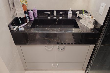 Apartamento à venda com 84m², 2 quartos e 1 vagaBanheiro