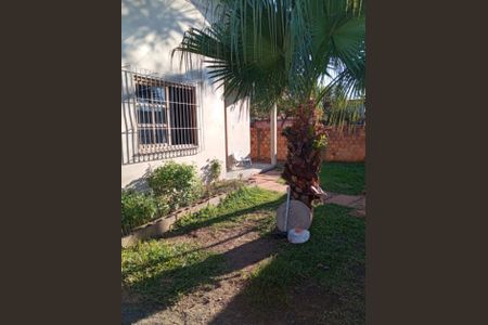 Casa à venda com 93m², 3 quartos e 1 vaga Casa à venda com 93m², 3 quartos e 1 vagaÁrea externa