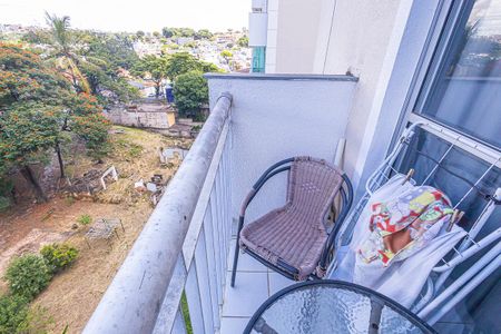 Apartamento à venda com 61m², 2 quartos e 1 vagavaranda