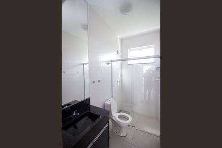 Casa de condomínio para alugar com 90m², 2 quartos e 2 vagas Casa de condomínio para alugar com 90m², 2 quartos e 2 vagasBanheiro Social