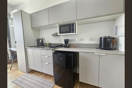 Studio para alugar com 25m², 1 quarto e sem vaga Studio para alugar com 25m², 1 quarto e sem vagaStudio