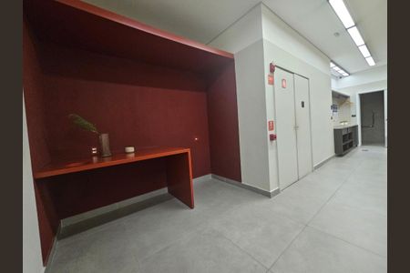 Studio para alugar com 25m², 1 quarto e sem vaga Studio para alugar com 25m², 1 quarto e sem vagaHall social