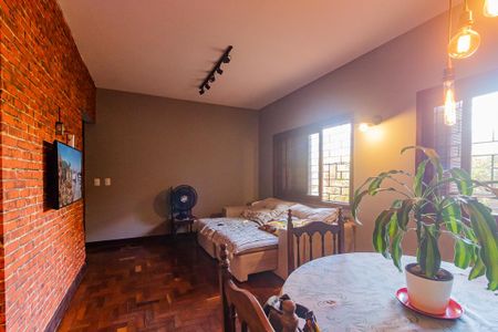 Apartamento à venda com 2 quartos, 100m² em Santana, Porto Alegre