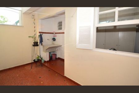 Casa à venda com 80m², 3 quartos e sem vaga