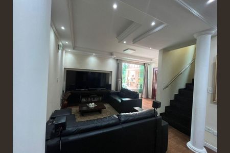 Casa à venda com 3 quartos, 209m² em Anchieta, São Bernardo do Campo