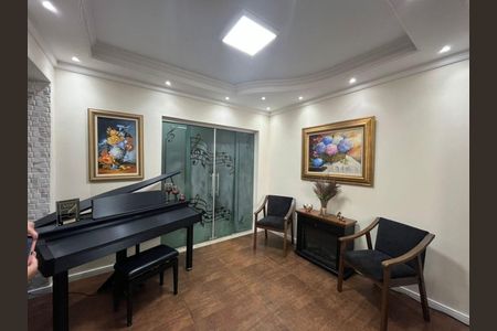 Casa à venda com 3 quartos, 209m² em Anchieta, São Bernardo do Campo