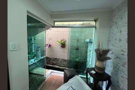 Casa à venda com 3 quartos, 209m² em Anchieta, São Bernardo do Campo