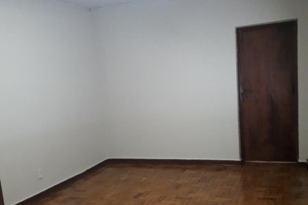 Casa à venda com 3 quartos, 165m² em Vila Monumento, São Paulo