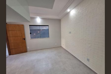 Casa à venda com 2 quartos, 120m² em Itaipu, Niterói