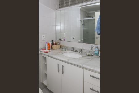 Apartamento à venda com 130m², 3 quartos e 2 vagasBanheiro Social