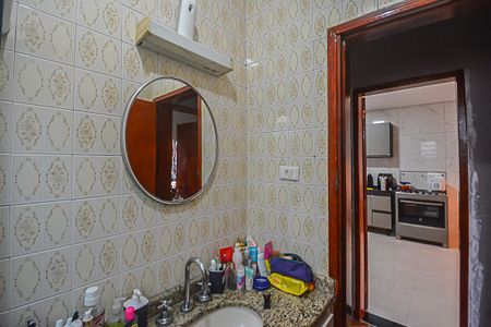 Casa à venda com 89m², 2 quartos e 2 vagasBanheiro