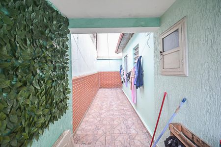 Casa à venda com 89m², 2 quartos e 2 vagasQuintal