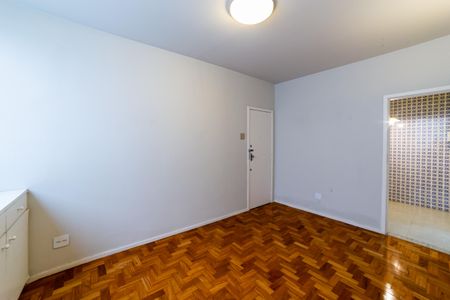 Sala de apartamento à venda com 2 quartos, 75m² em Anchieta, Belo Horizonte