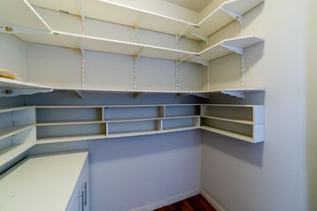 Apartamento à venda com 75m², 2 quartos e 1 vaga Apartamento à venda com 75m², 2 quartos e 1 vagaQuarto de Serviço