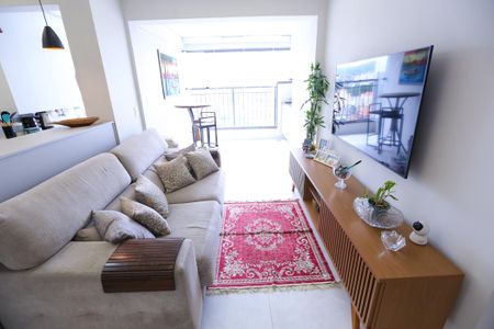 Apartamento para alugar com 62m², 2 quartos e 1 vagaSala