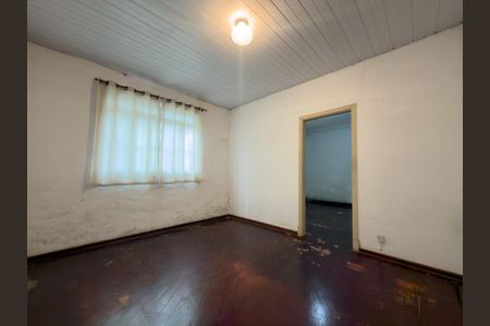 Casa à venda com 1 quarto, 100m² em Água Rasa, São Paulo