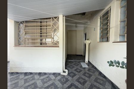 Casa à venda com 100m², 1 quarto e sem vaga