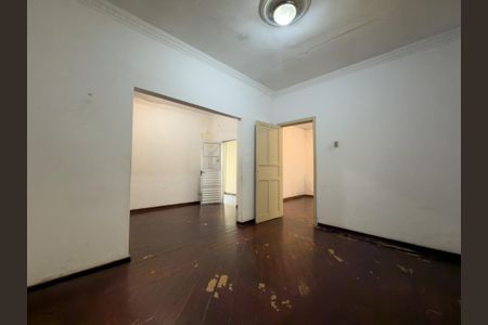 Casa à venda com 1 quarto, 100m² em Água Rasa, São Paulo