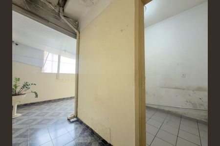 Casa à venda com 100m², 1 quarto e sem vaga
