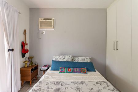 Casa à venda com 3 quartos, 180m² em Sapê, Niterói