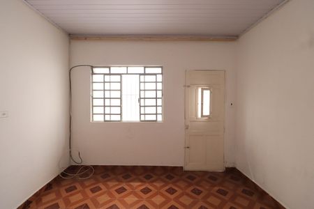 Casa para alugar com 80m², 2 quartos e 1 vagaSala
