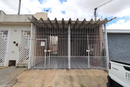 Casa para alugar com 80m², 2 quartos e 1 vagaFachada