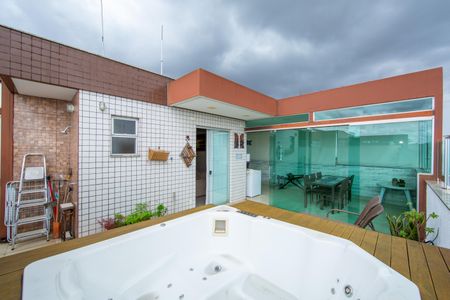 Apartamento à venda com 172m², 3 quartos e 3 vagas Apartamento à venda com 172m², 3 quartos e 3 vagasCOBERTURA