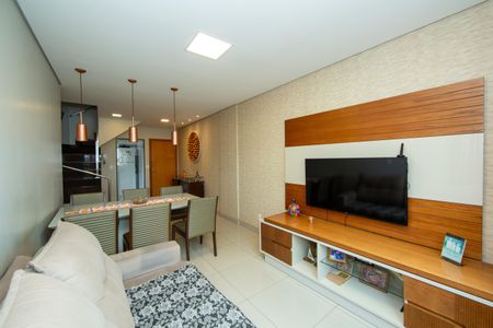 SALA de apartamento à venda com 4 quartos, 172m² em Caiçaras, Belo Horizonte