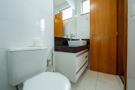 Apartamento à venda com 172m², 3 quartos e 3 vagas Apartamento à venda com 172m², 3 quartos e 3 vagasBANHEIRO2