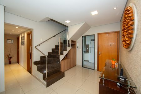 Apartamento à venda com 172m², 3 quartos e 3 vagas Apartamento à venda com 172m², 3 quartos e 3 vagasSALA