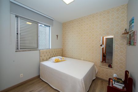 Apartamento à venda com 172m², 3 quartos e 3 vagas Apartamento à venda com 172m², 3 quartos e 3 vagasQUARTO3