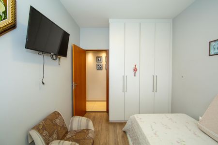 Apartamento à venda com 172m², 3 quartos e 3 vagas Apartamento à venda com 172m², 3 quartos e 3 vagasQUARTO1