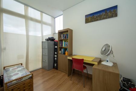 Apartamento à venda com 172m², 3 quartos e 3 vagas Apartamento à venda com 172m², 3 quartos e 3 vagasQUARTO4