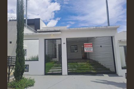 Casa à venda com 3 quartos, 180m² em Lundcéia, Lagoa Santa