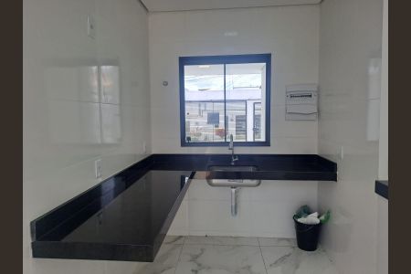 Casa à venda com 3 quartos, 180m² em Lundcéia, Lagoa Santa