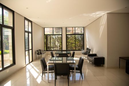 Apartamento para alugar com 106m², 1 quarto e 2 vagas Apartamento para alugar com 106m², 1 quarto e 2 vagasSalão de Festas