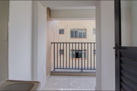 Apartamento à venda com 68m², 2 quartos e 1 vagaÁrea de Serviço