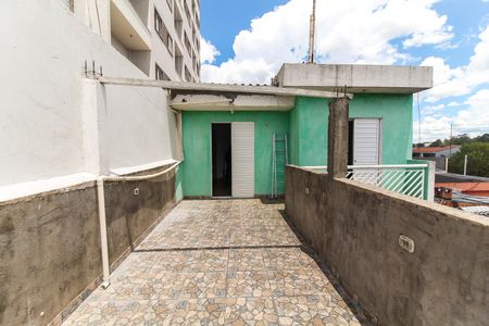 Casa à venda com 180m², 5 quartos e 2 vagas Casa à venda com 180m², 5 quartos e 2 vagasVaranda dos Quartos 3 e 4