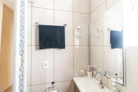 Casa à venda com 180m², 5 quartos e 2 vagas Casa à venda com 180m², 5 quartos e 2 vagasBanheiro da Suíte