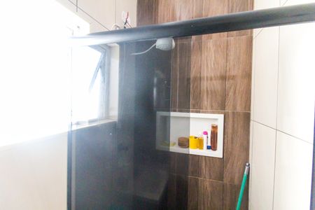 Casa à venda com 180m², 5 quartos e 2 vagas Casa à venda com 180m², 5 quartos e 2 vagasBanheiro da Suíte