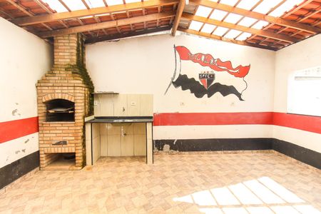 Casa à venda com 180m², 5 quartos e 2 vagas Casa à venda com 180m², 5 quartos e 2 vagasVaranda da Suíte