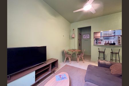 Sala de apartamento para alugar com 1 quarto, 40m² em Copacabana, Rio de Janeiro