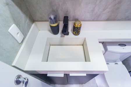 Apartamento à venda com 39m², 2 quartos e sem vagaDetalhe - Banheiro